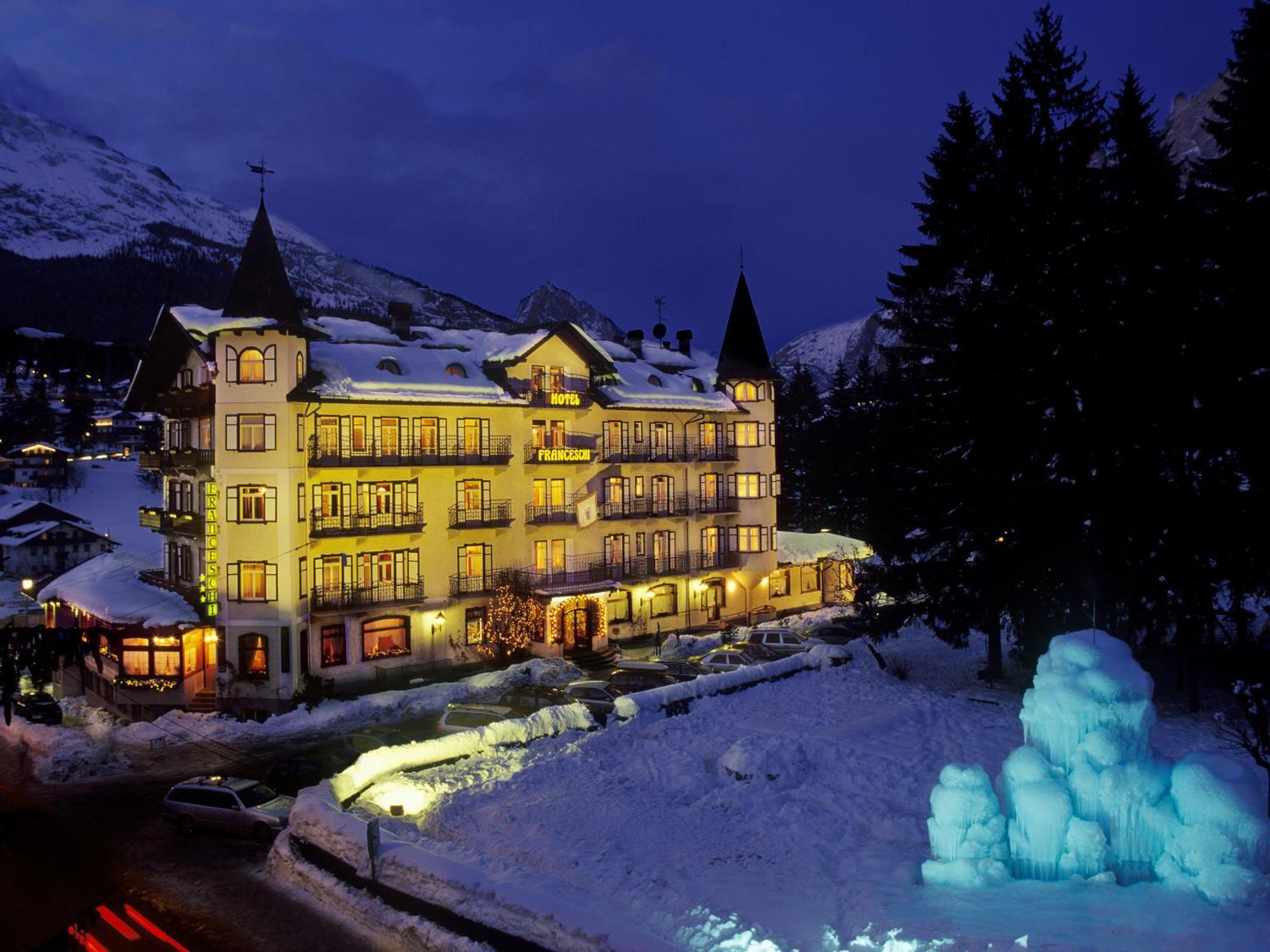 Franceschi Park Hotel Cortina dʼAmpezzo Exteriör bild